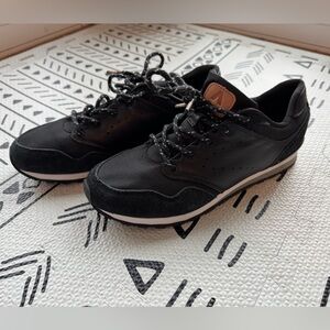ABEO Aaliyah retro jogger sneaker